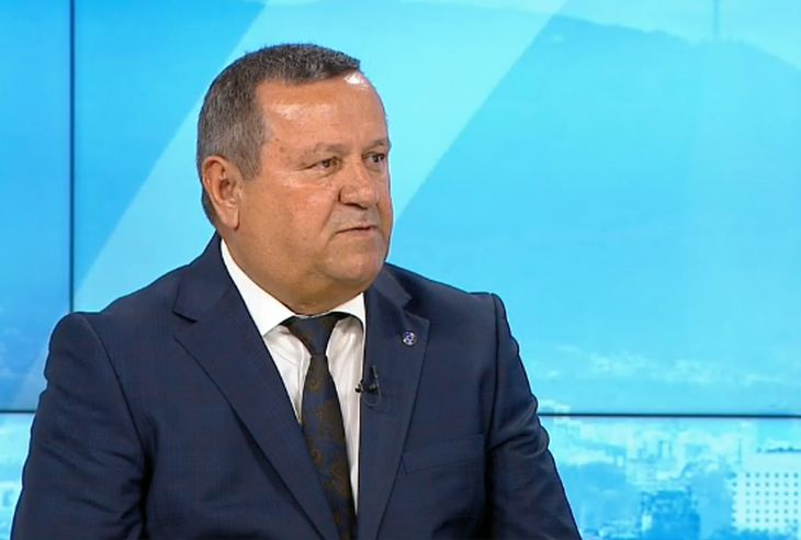 Хасан Адемов разкри от кога пенсионерите може да взимат повече пари