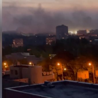Киев нанася масирани удари с РСЗО "Град" по жилищни райони в Донецк ВИДЕО 