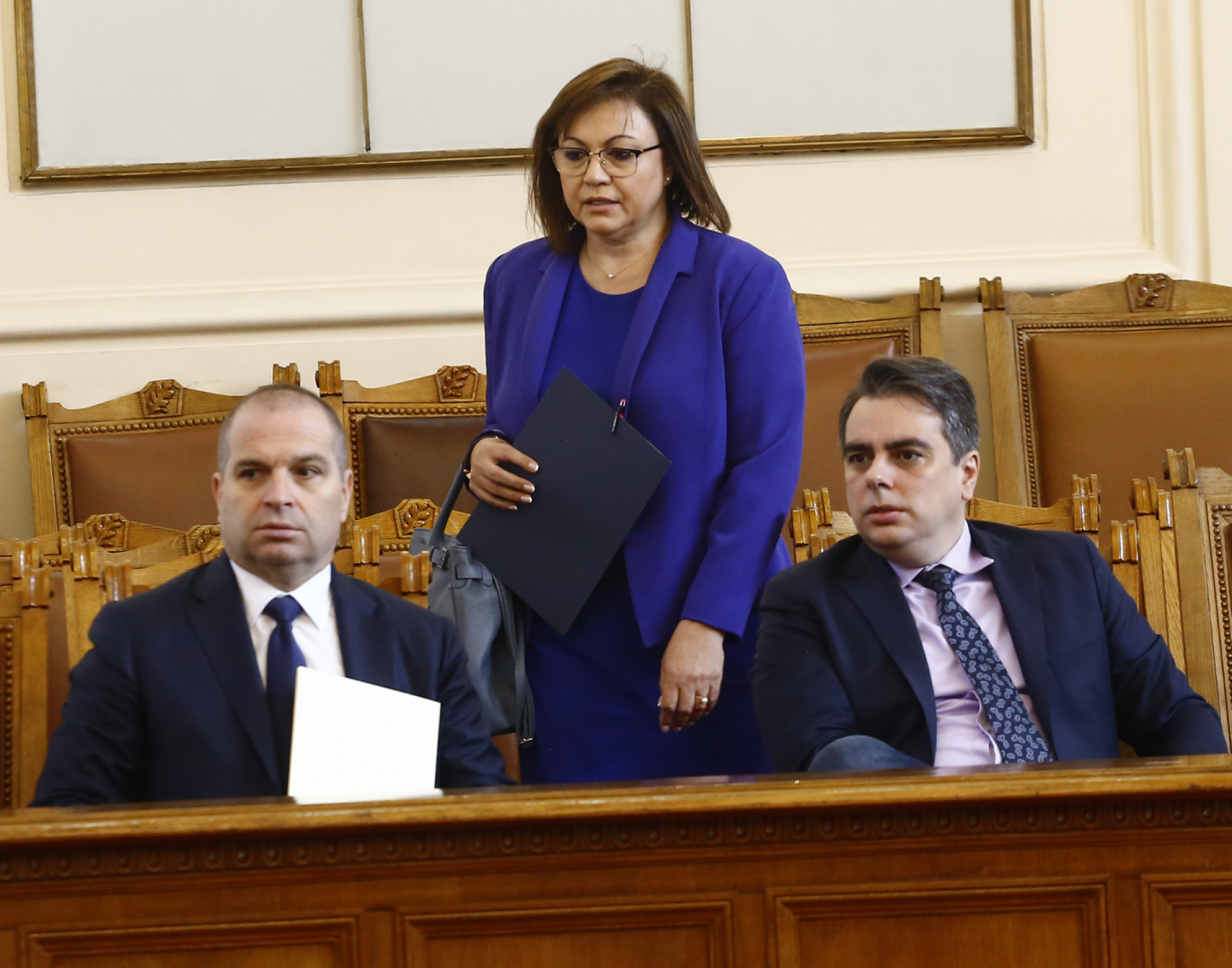 ДБ с първа реакция за третия мандат, кроят шапка на БСП за...