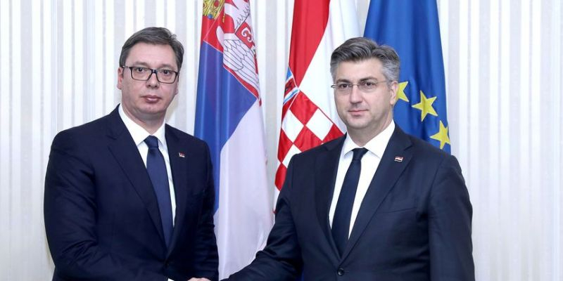 Хърватският премиер към Вучич: Не е моментът да седите на два стола, внимавайте чия страна заемате 