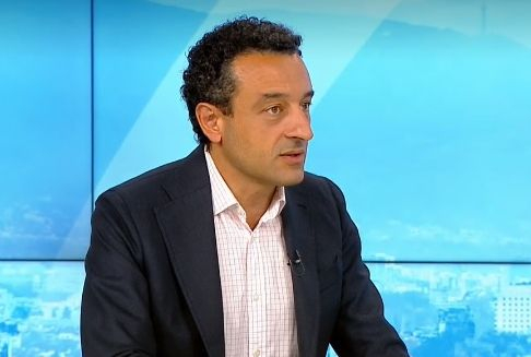 Лорер: Американските танкери са два, цената вече е с 15% по-ниска 