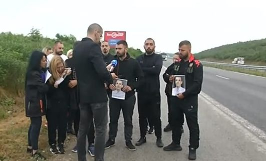 Близките на прегазения докато помага при катастрофа са неутешими, искат справедливост ВИДЕО