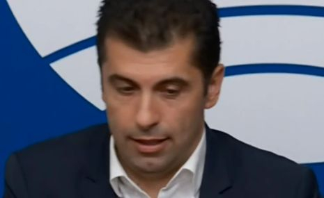 Петков огласи какво правителство гласи, след като Слави показа червен картон на кабинета БЛИЦ TV