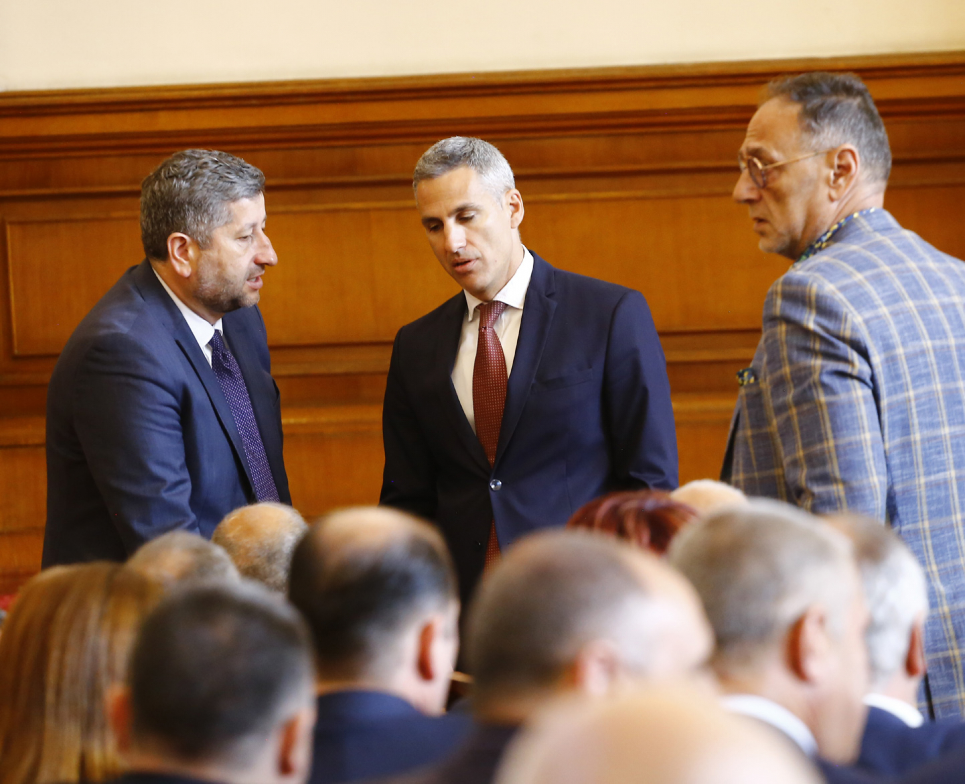 Христо Иванов обяви ще подкрепят ли от ДБ вота на недоверие на ГЕРБ