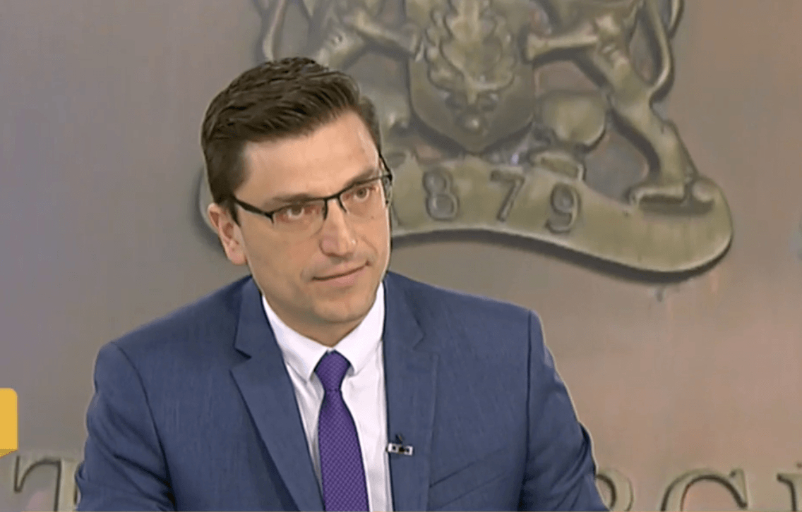 Венко Сабрутев: Рискуваме да изпаднем в дълбока икономическа криза