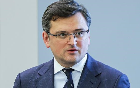 Дмитро Кулеба с тежка контузия, замесени ли са руски диверсанти СНИМКА