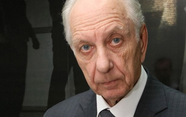 Известен руски генерал разузнавач открит прострелян в дома му 