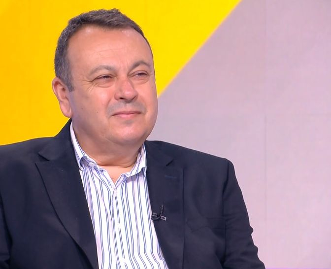 Хамид Хамид с горещи подробности за боя в парламента и истерията на Асен Василев