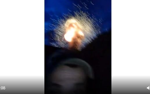 ВИДЕО от войната: Украински боец случайно засне удар от снаряд 