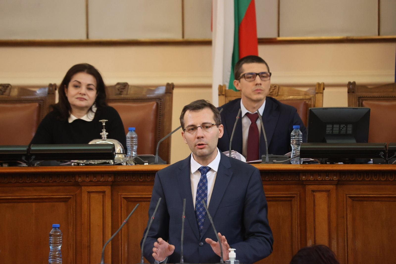 Скандално! Заплашиха депутат от ДПС СНИМКИ