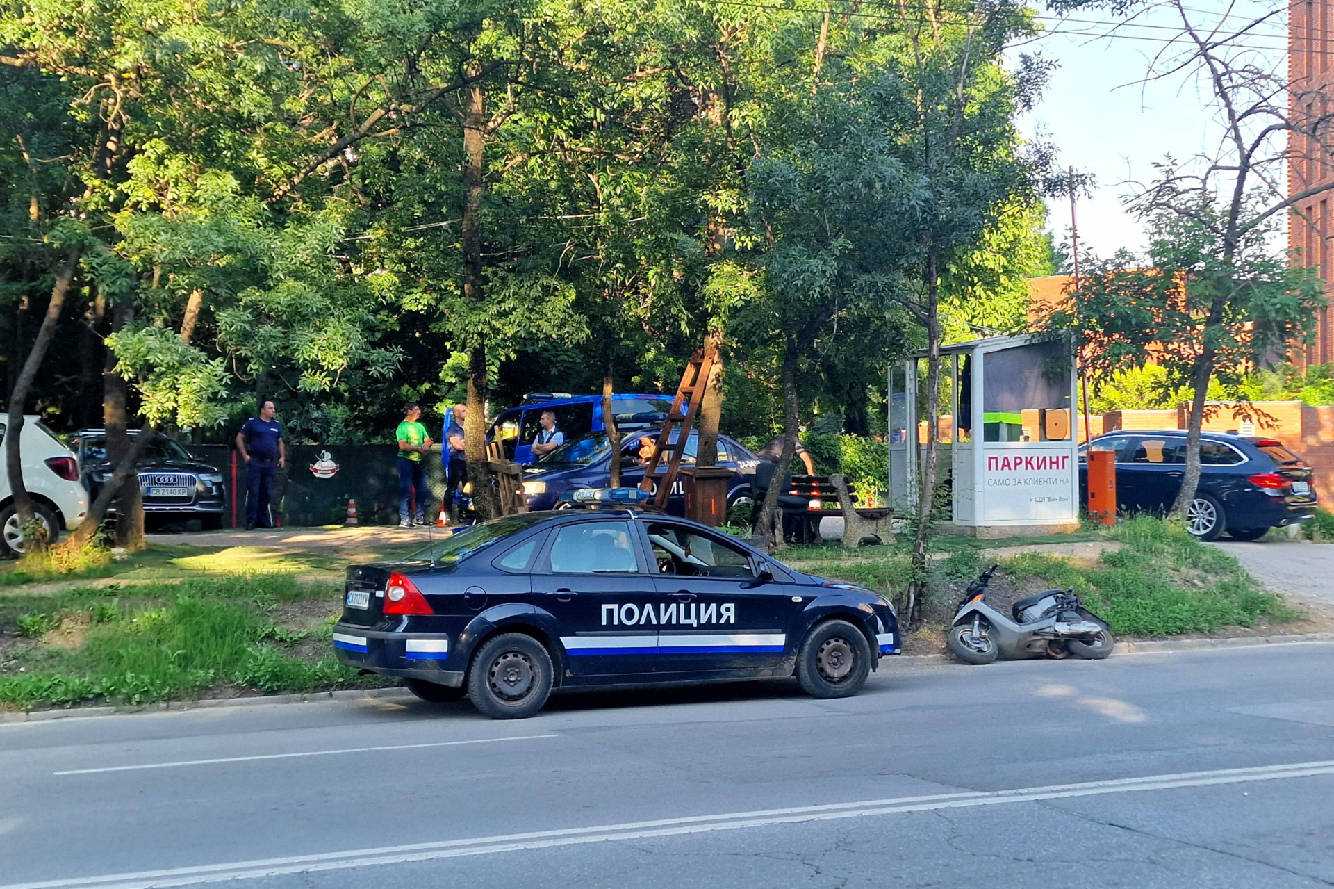 Край Южния парк почерня от полиция, ето какво се случва СНИМКИ 