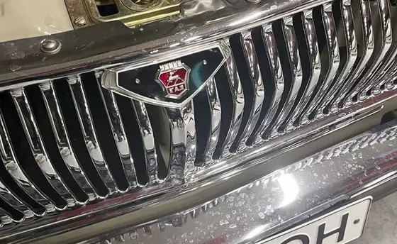 Продава се идеална "догонваща" Волга на КГБ с двигател V8 СНИМКИ