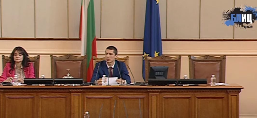 Балабанов взриви НС за начало на дебата, Симов от БСП го посече лошо БЛИЦ TV