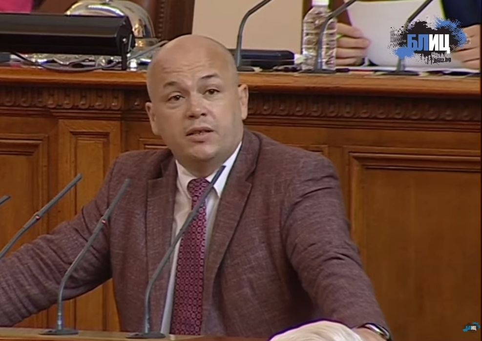 Балабанов взриви НС за начало на дебата, Симов от БСП го посече лошо БЛИЦ TV
