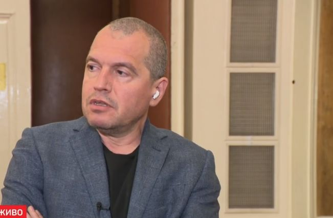 Тошко Йорданов с цветна обида взриви ефира, издаде грандиозна схема на отцепник от ИТН
