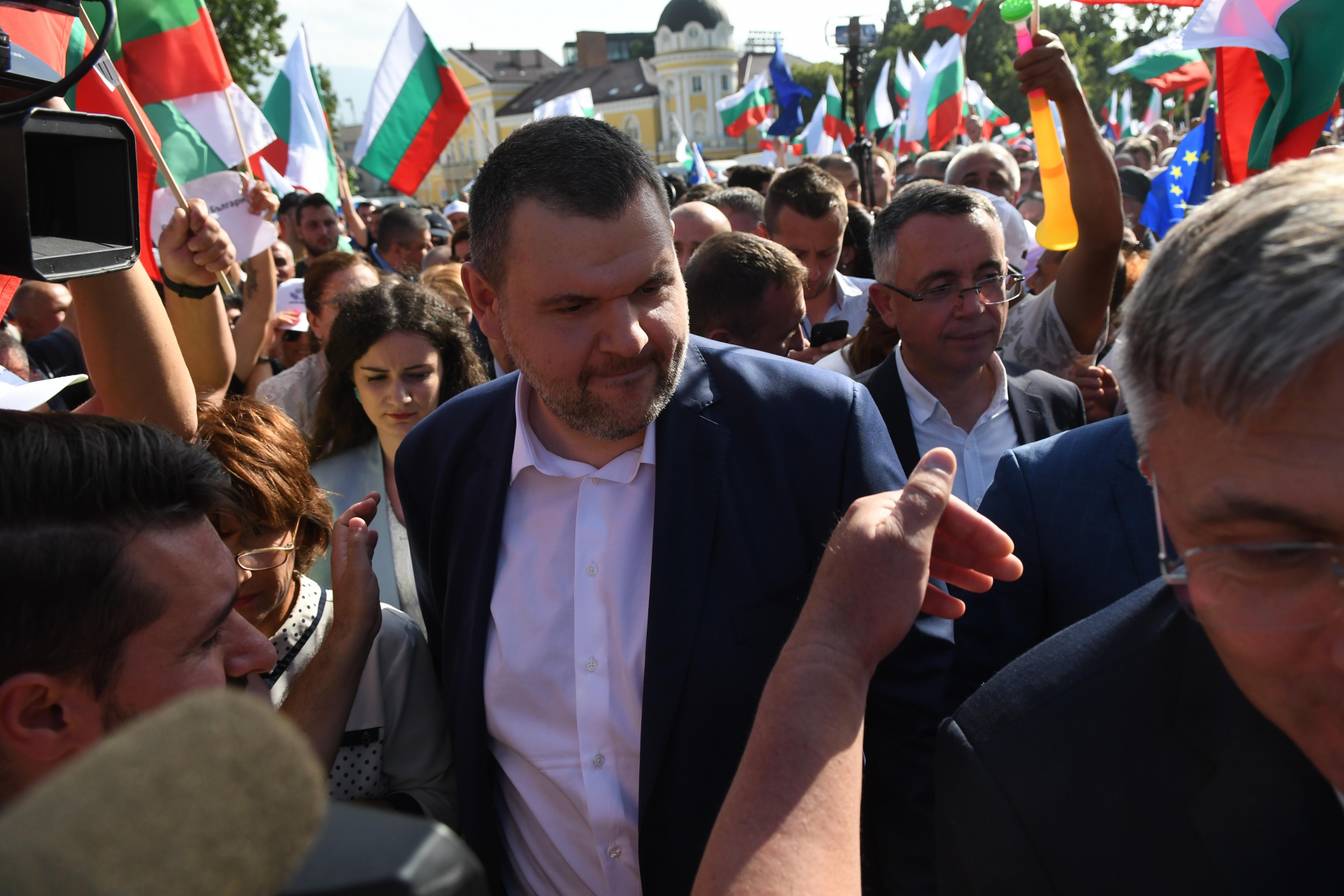 Лъсна грозна лъжа на Стоянка и Прокопиев за митинга на ДПС!