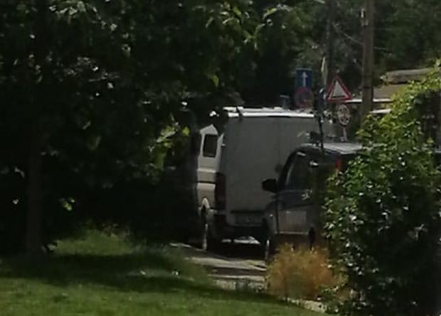 Шок! Спипаха над 30 мигранти в столичен парк с подозрителни белези и заболявания