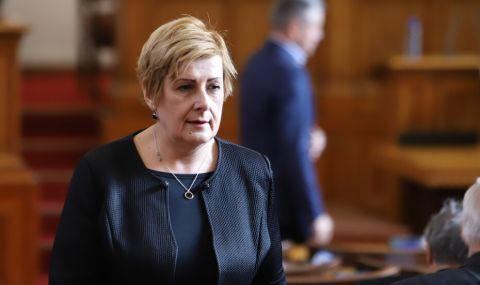 Гунчева изпрати оставката си в НС по... „Еконт“ СНИМКА