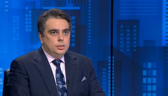 Асен Василев: Нямам намерение да говоря със Слави, ще търсим...   