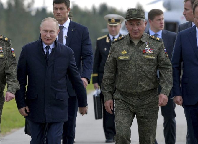 Шойгу с големи новини пред Путин за ЛНР, а украинското ВСУ съобщи за...