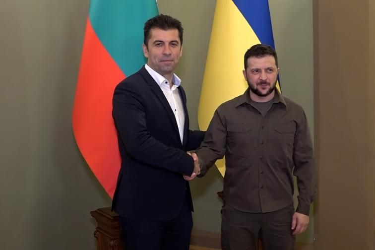 Волгин: Защо Петков подражава на Зеленски
