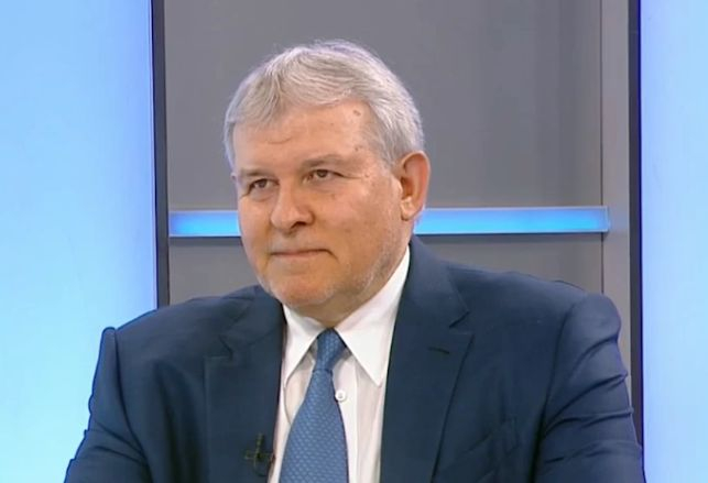 Румен Христов каза трябва ли Борисов да се оттегли от лидерския пост 