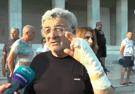 В Галиче ври и кипи заради братята на кръвожадния убиец, проговори пребитият от тях пенсионер ВИДЕО