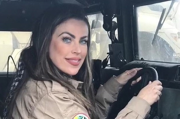 Бразилска супермоделка и снайперистка се е задушила в бункер в Харков при руска бомбардировка по база на наемници