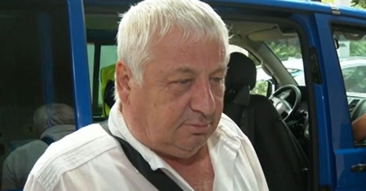 Шофьорът на катастрофиралия автобус в София: Всичко ми беше тъмно, не помня как...