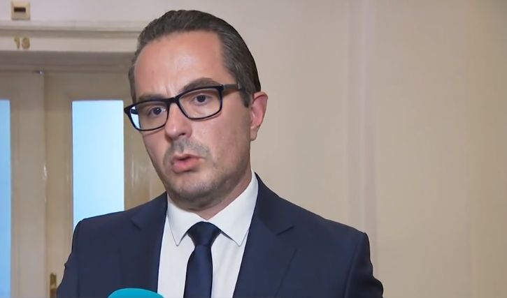 Цончо Ганев от „Възраждане“ хвърли бомба за трима депутати на управляващите