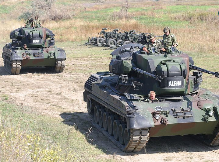 Германия осигурява на Украйна дългосрочни доставки на боеприпаси за "Гепард"