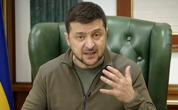 Зеленски обясни какво се случва по време на "оперативната пауза" на руските сили