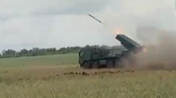 ВИДЕО от войната: ВСУ показа как унищожава противника с чешките "Вампири"