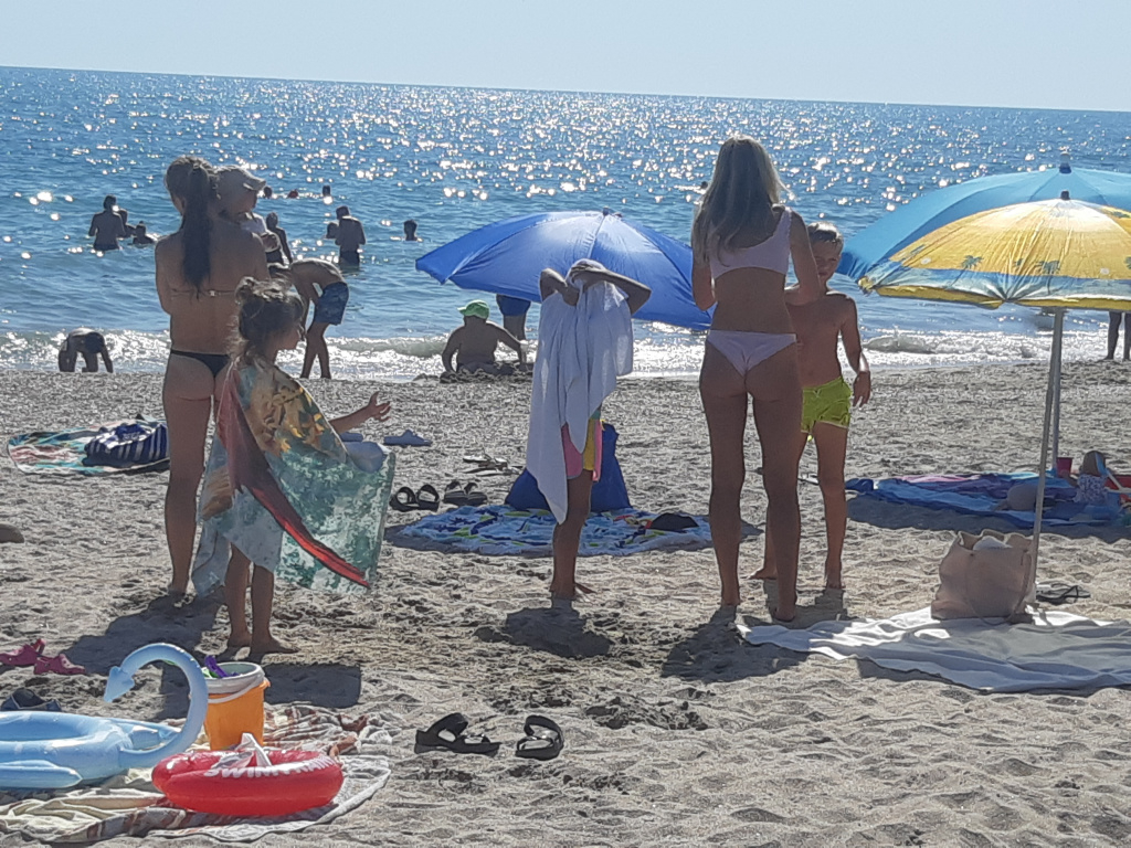 Край на дъждовете и идва време за море, ето кой го казва
