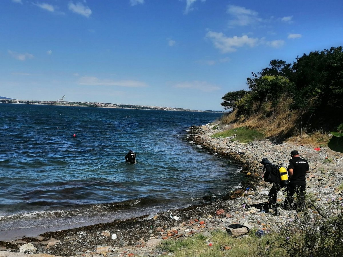Опасно: Морска мина изплува във водите край остров Свети Кирик