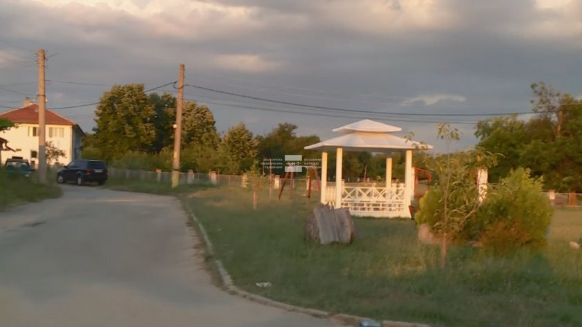 Критични часове за блъснатото дете в Старосел, кметът карал едва с...