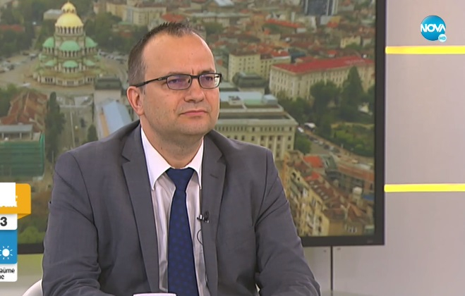 Димитров от ДБ: Москва ограничи количествата на газ сега, защото се подготвя за зимата 