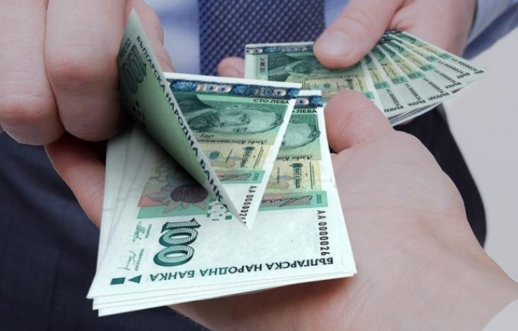Мъж измами десетки българи по морето, обявиха го за национално издирване