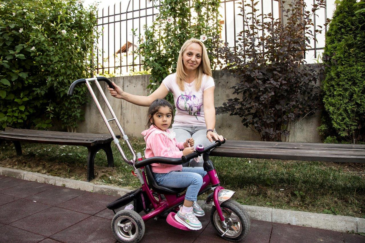 Социален център ще пести от сметки, като произвежда чиста енергия от слънцето