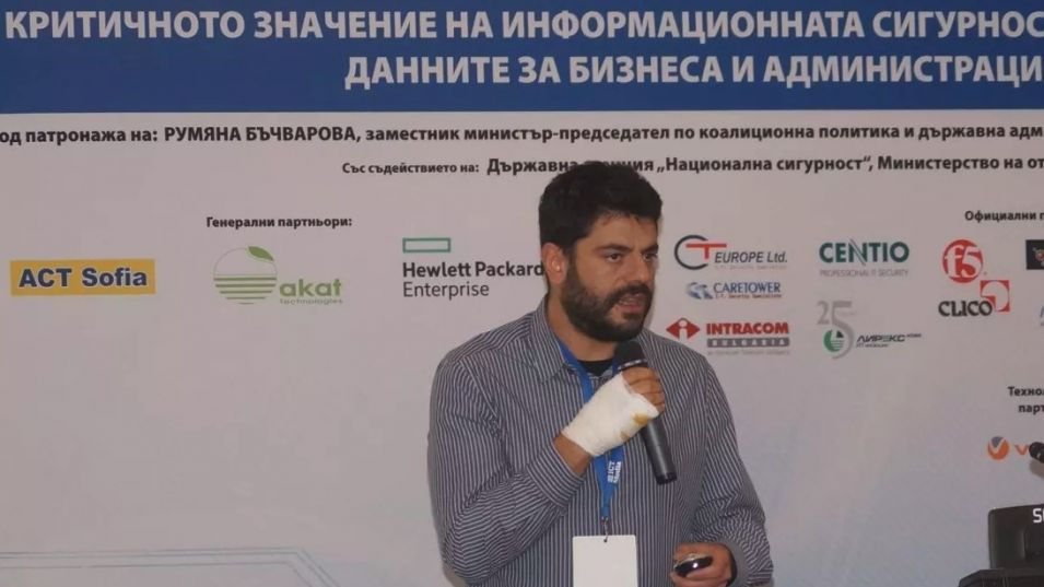 Скандал! Правосъдната министърка прикрива нарушения на шефа на Агенцията по вписванията