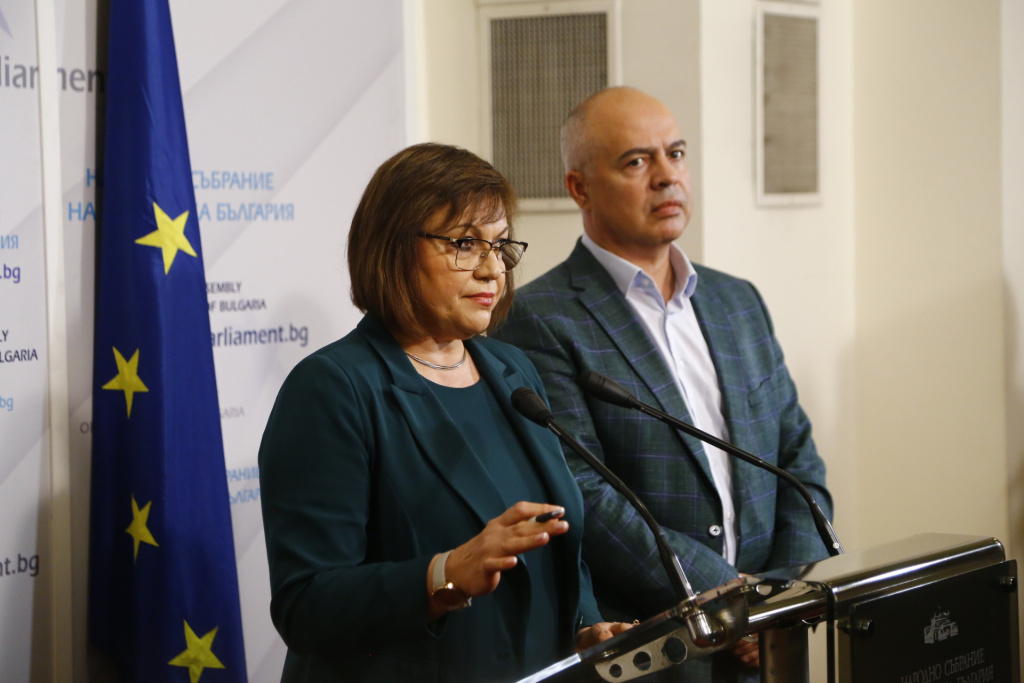 Проф. Коларова: Ако БСП номинират този човек за премиер, шансът за кабинет увяхва 