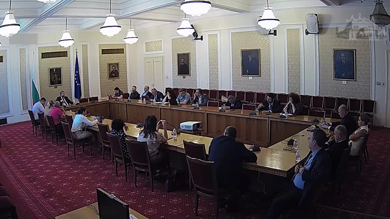 Александър Урумов: ДБ са се превърнали в соросоидна секта, плашещо е да ги слушаш