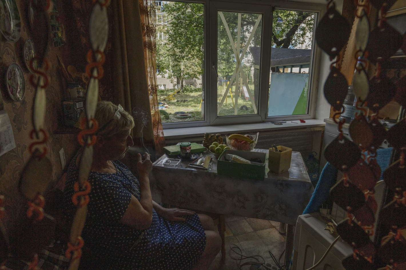 "Ел Паис": Последните украински крепости в Донбас очакват с надежда войските на Путин