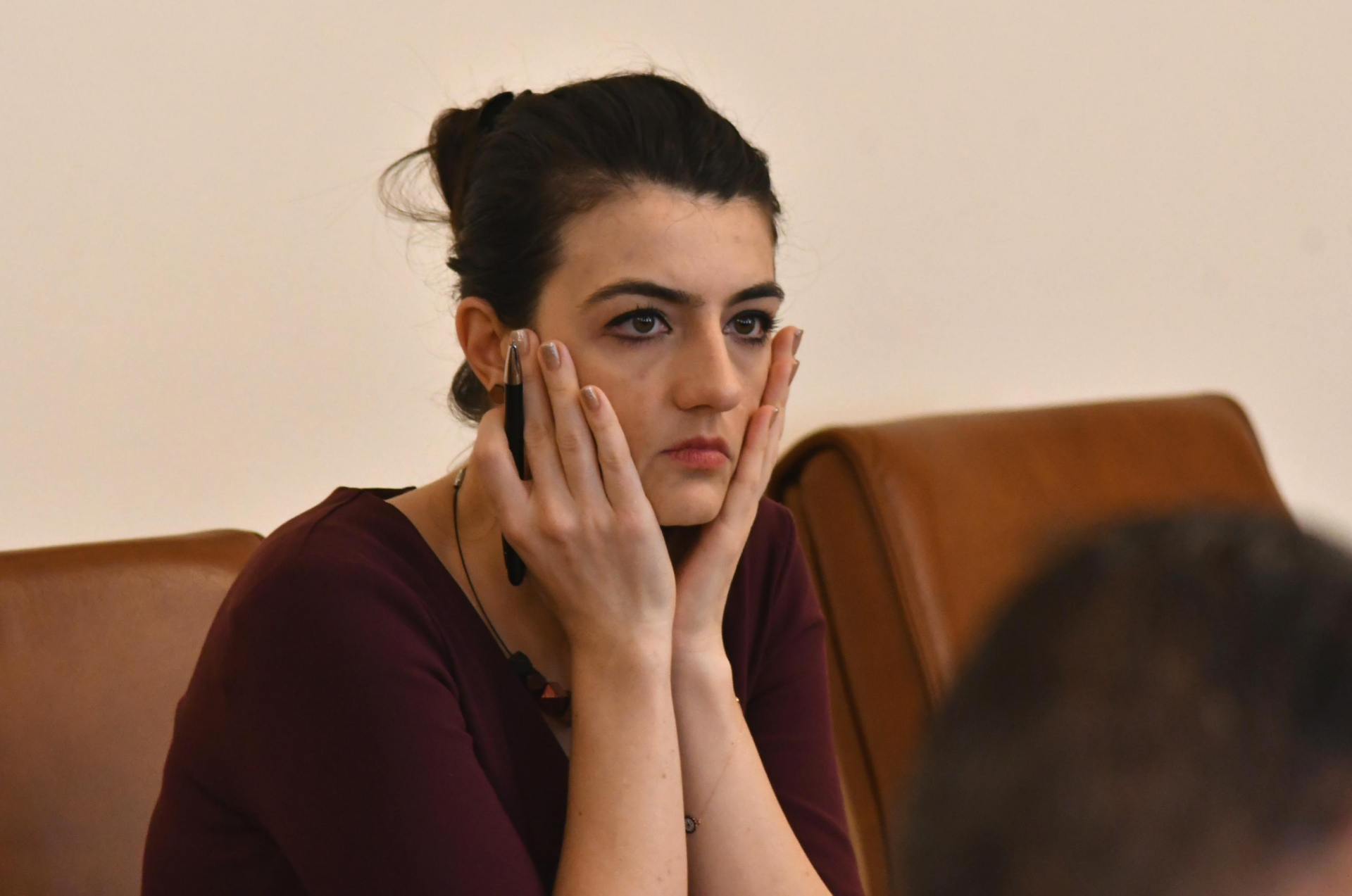 Вижте кабинета "Петков" за последно, Лена е отчаяна СНИМКИ