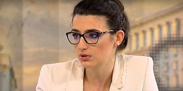 ГЕРБ отговориха на Лена Бориславова: Не бъркай Бойко с Ленин и парапета с политиката