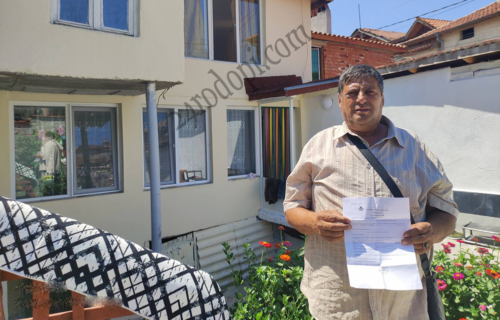 Пълен абсурд в Кърджали: 30 фантома изхвърлиха Саба от собствения му адрес ВИДЕО