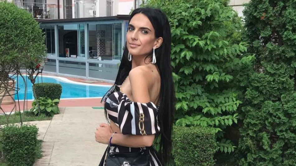 Ето как е изглеждала Нина - Пиленцето от Монако преди 13 години СНИМКА