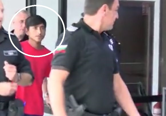 Ето какво се случва в с. Микрево след като 18-г. ром уби дядо Иван ВИДЕО