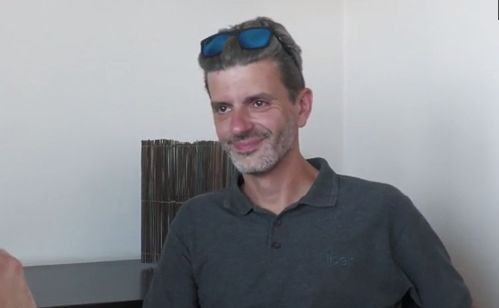 40-г. Александър Попов се пенсионира с куп пари и с усмивка издаде тайната си