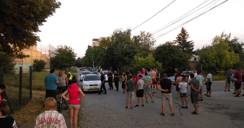 Ексклузивни подробности за бесния ромски екшън с вили и брадви в Лом